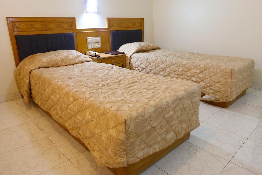 The Ambassador Hotel プネ 部屋 写真