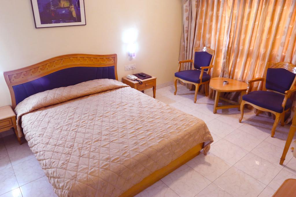 The Ambassador Hotel プネ 部屋 写真