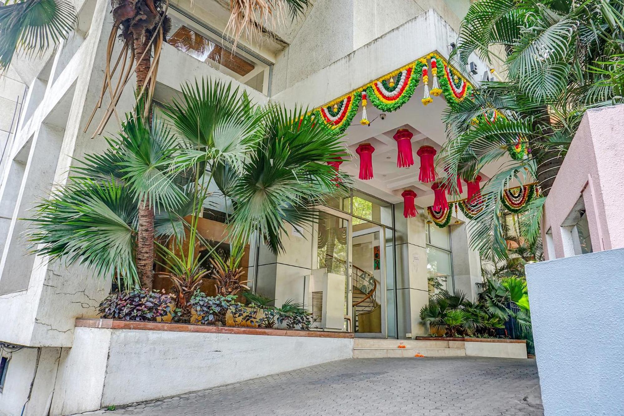 The Ambassador Hotel プネ エクステリア 写真